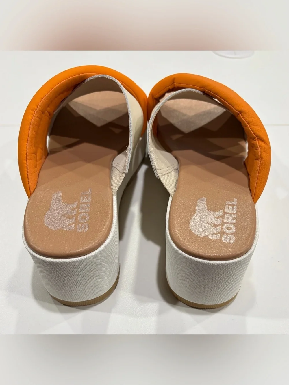 Sorel Women's Size 9 Cameron Flatform Puff Wedge Mule Sandals Orange NWT